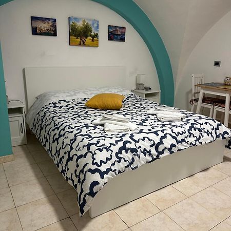 Felicita - My Cosy House Apartment Бари Екстериор снимка