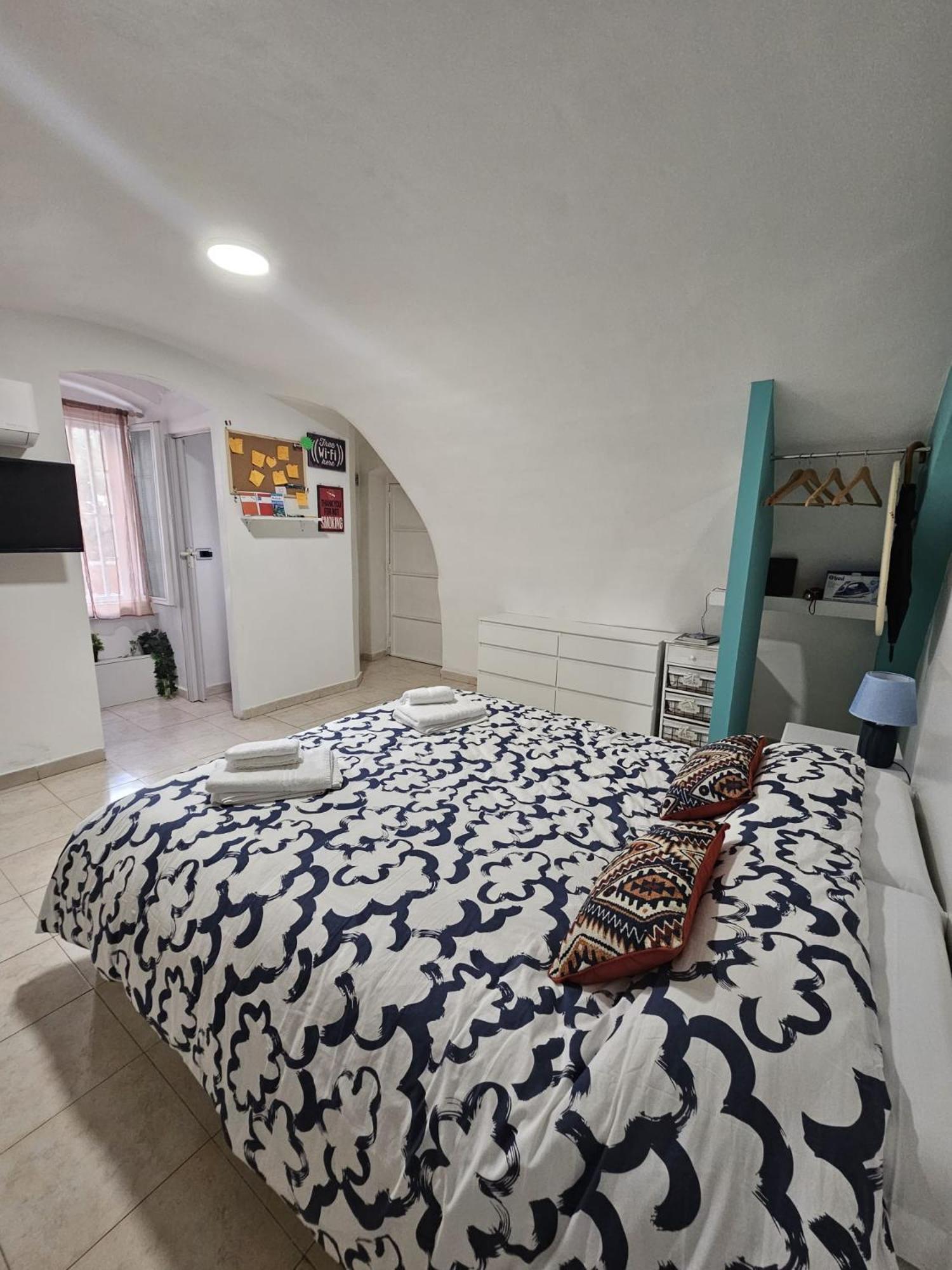 Felicita - My Cosy House Apartment Бари Екстериор снимка